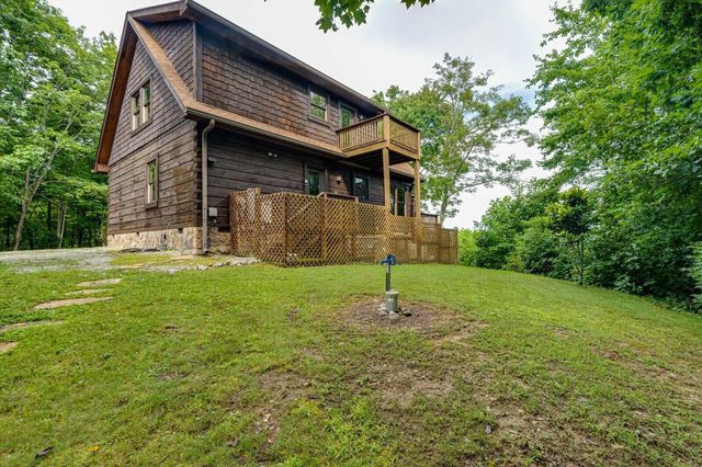 1085 Thunder Ridge Drive, South Pittsburg, TN 37380