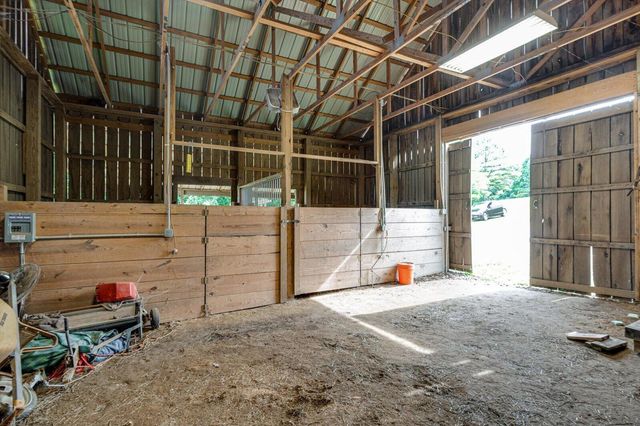 1085 Thunder Ridge Drive, South Pittsburg, TN 37380