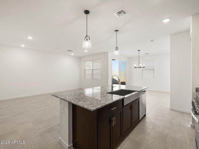 3328 N CAMDEN Drive, Florence, AZ 85132