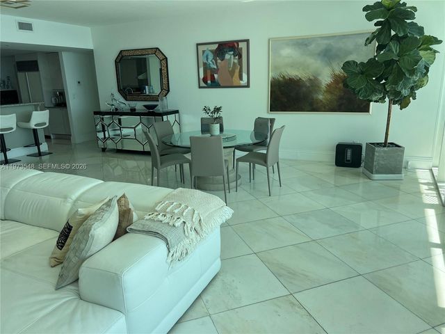 1643 Brickell Ave 903, Miami, FL 33129
