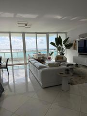 1643 Brickell Ave 903, Miami, FL 33129