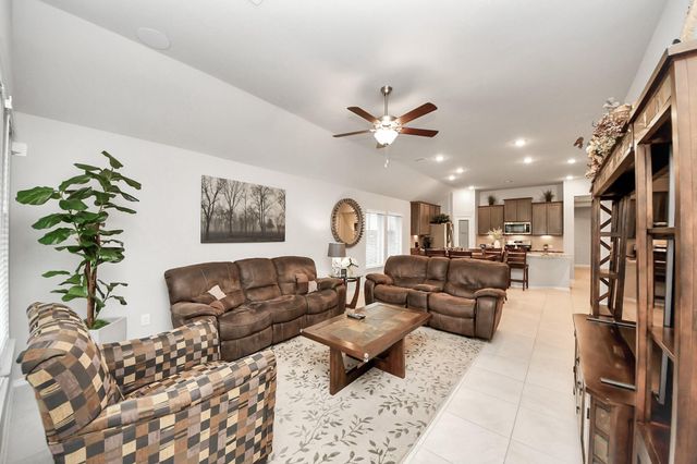 4218 Kinsey Street, Iowa Colony, TX 77583