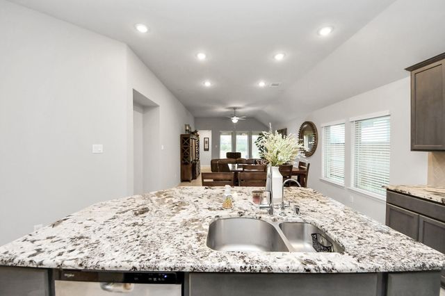 4218 Kinsey Street, Iowa Colony, TX 77583