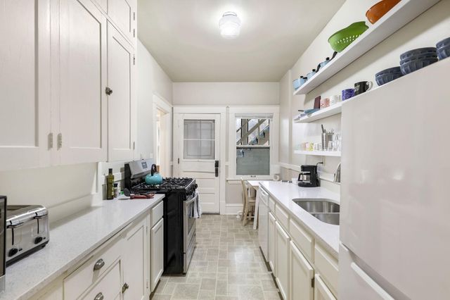 971 Goodrich Avenue, Saint Paul, MN 55105