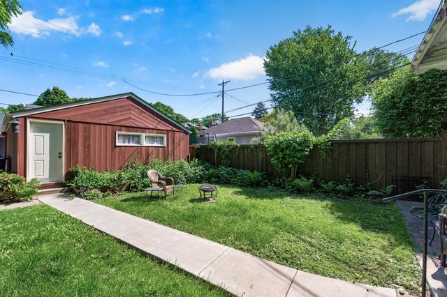 971 Goodrich Avenue, Saint Paul, MN 55105