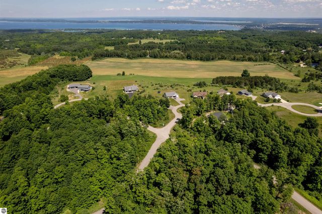 8271 E Boca Vista Trail, Traverse City, MI 49684