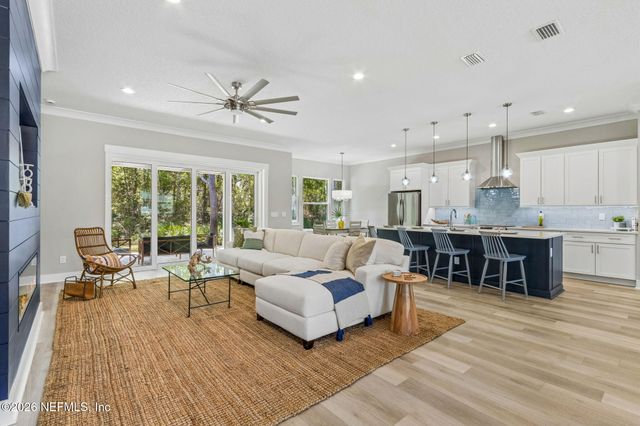 96050 CAPTAINS POINTE Road, Yulee, FL 32097