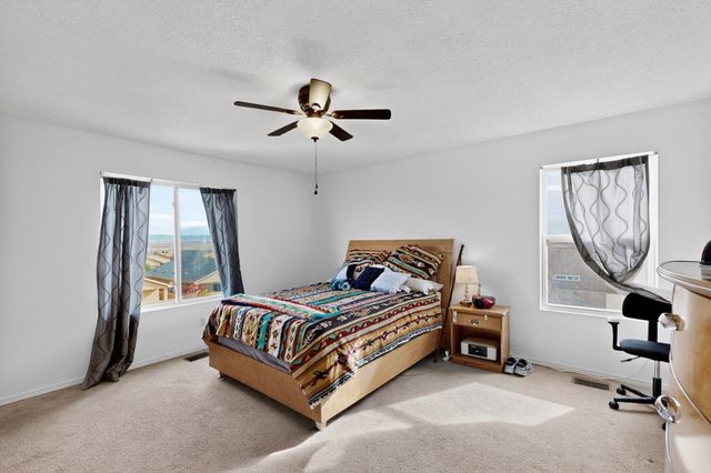 2916 Gault Trail SW, Albuquerque, NM 87121