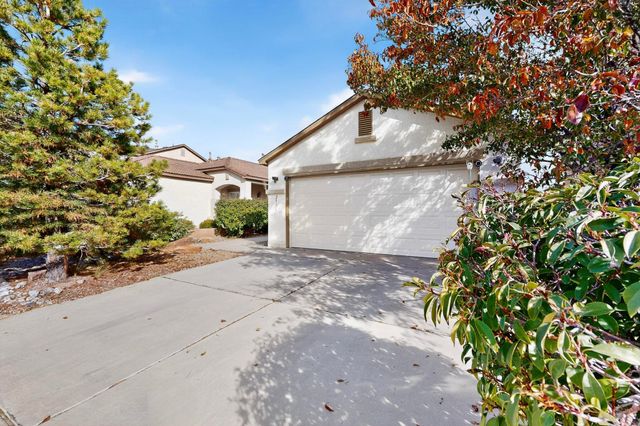 2916 Gault Trail SW, Albuquerque, NM 87121