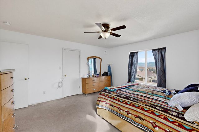 2916 Gault Trail SW, Albuquerque, NM 87121