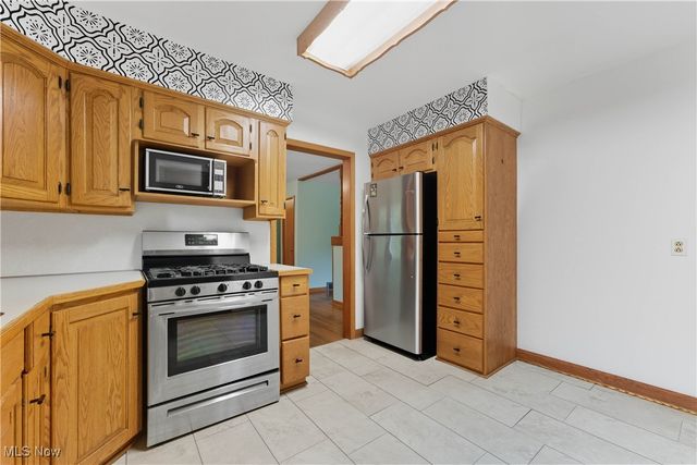 8271 Pheasant Avenue NW, North Canton, OH 44720