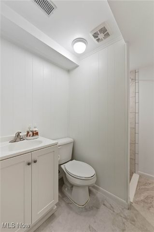 8271 Pheasant Avenue NW, North Canton, OH 44720