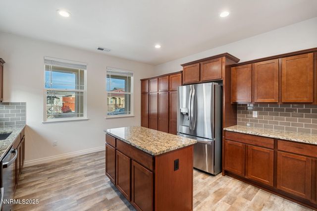 18718 Knott Creek Court, Reno, NV 89508