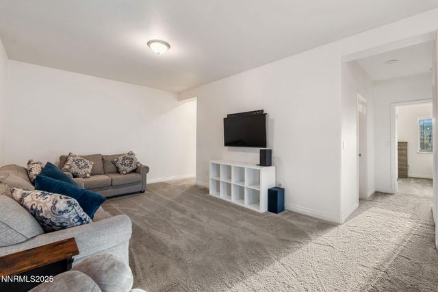 18718 Knott Creek Court, Reno, NV 89508