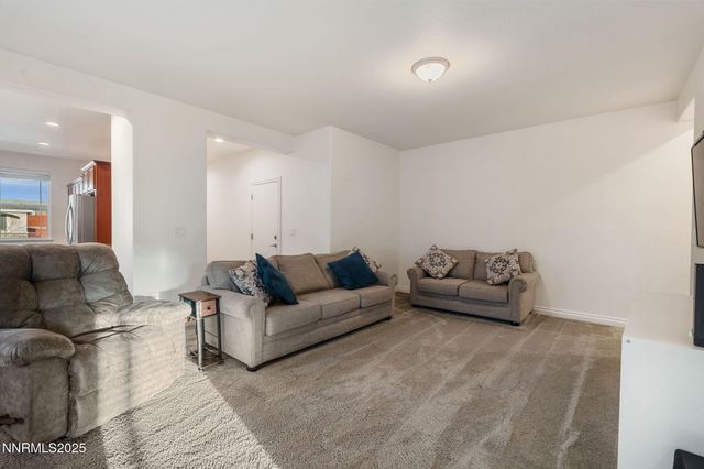 18718 Knott Creek Court, Reno, NV 89508