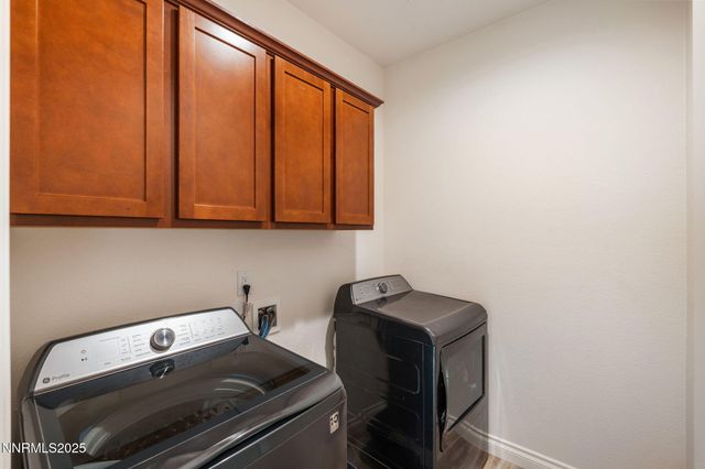 18718 Knott Creek Court, Reno, NV 89508