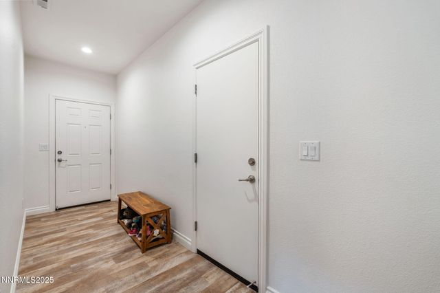 18718 Knott Creek Court, Reno, NV 89508