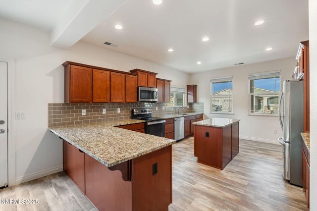 18718 Knott Creek Court, Reno, NV 89508