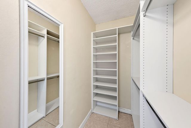 526 Shady Pine Way C1, Greenacres, FL 33415