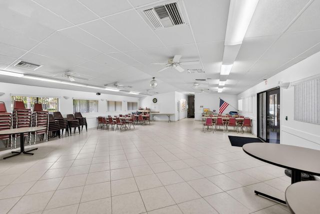 526 Shady Pine Way C1, Greenacres, FL 33415