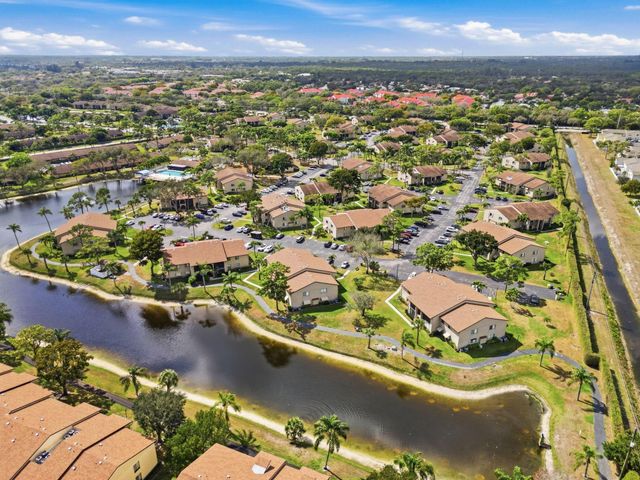 526 Shady Pine Way C1, Greenacres, FL 33415