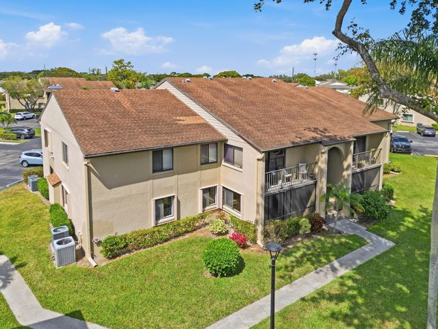 526 Shady Pine Way C1, Greenacres, FL 33415