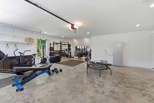 1138 Brookmeade Dr, Nashville, TN 37204