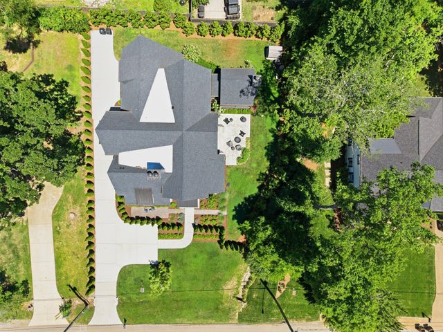 1138 Brookmeade Dr, Nashville, TN 37204