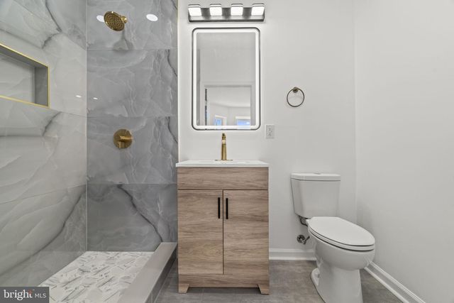 1010 S 51ST ST, Philadelphia, PA 19143