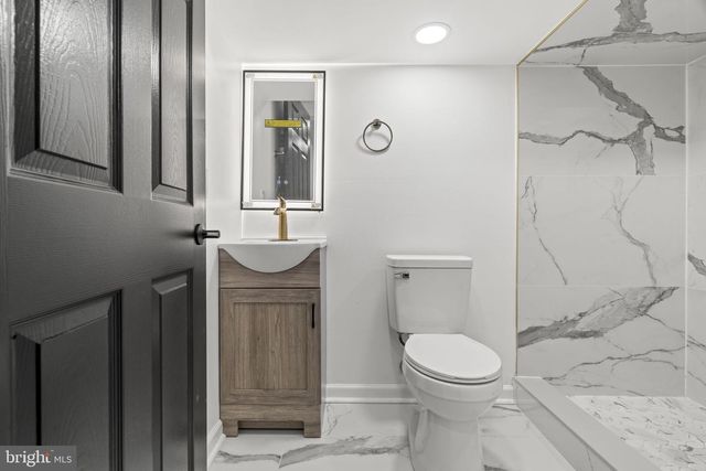 1010 S 51ST ST, Philadelphia, PA 19143