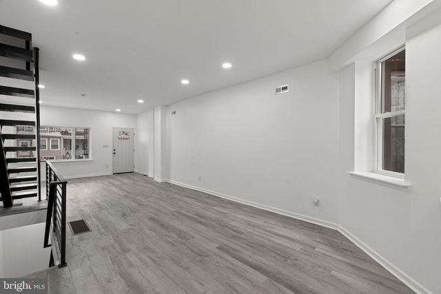 1010 S 51ST ST, Philadelphia, PA 19143