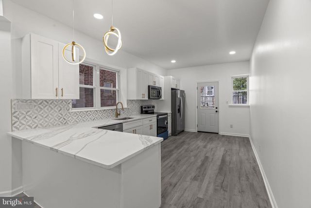 1010 S 51ST ST, Philadelphia, PA 19143