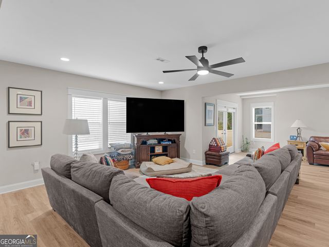 806 Magnolia Walk, Peachtree City, GA 30269