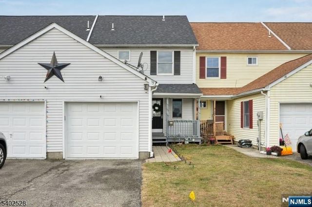 15 Lakeview Terrace, Sussex, NJ 07461