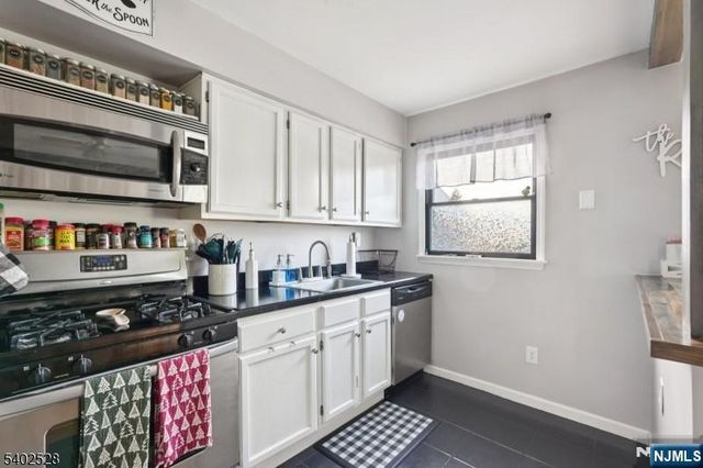 15 Lakeview Terrace, Sussex, NJ 07461