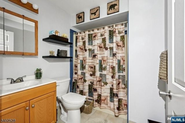 15 Lakeview Terrace, Sussex, NJ 07461