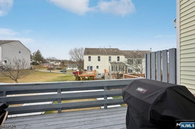 15 Lakeview Terrace, Sussex, NJ 07461