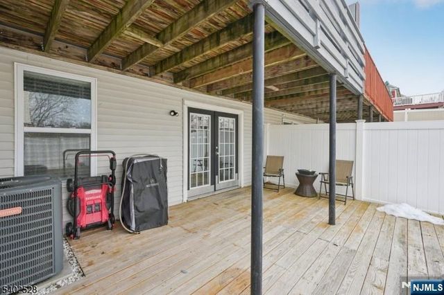 15 Lakeview Terrace, Sussex, NJ 07461