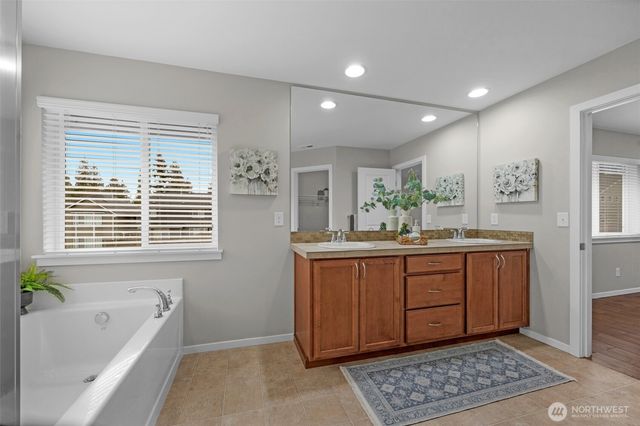 3118 92nd Place SE, Everett, WA 98208