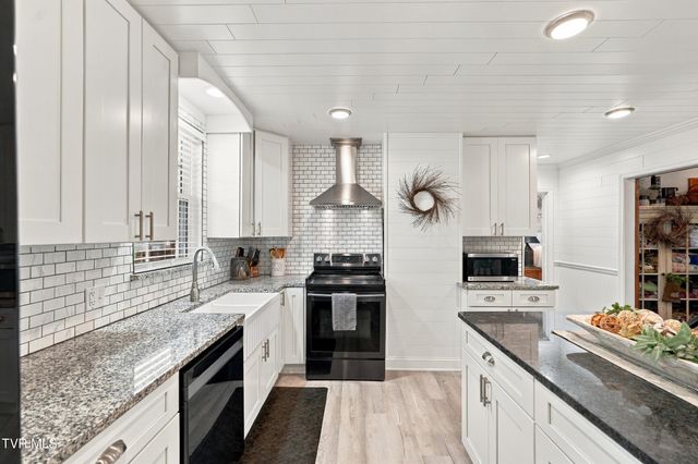 608 Love Street, Erwin, TN 37650