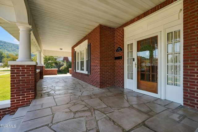 608 Love Street, Erwin, TN 37650