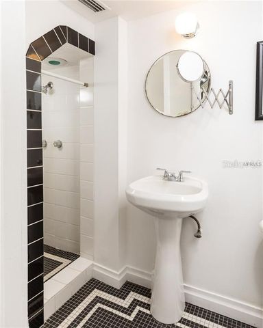 1111 E PATTERSON STREET, Tampa, FL 33604