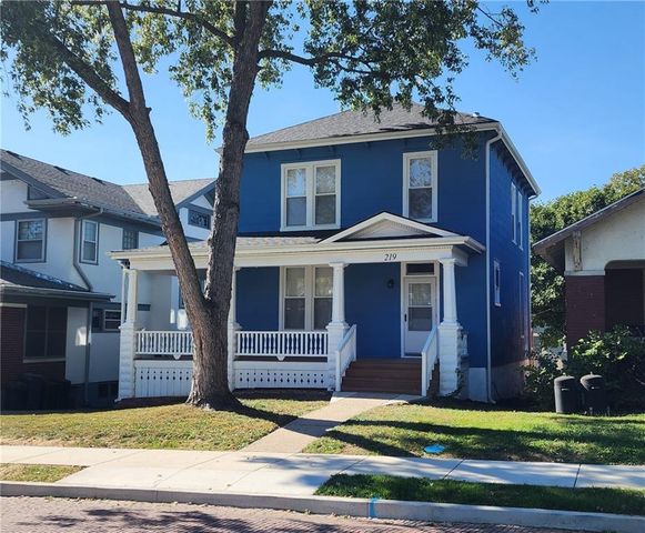 219 N 12th Street, Atchison, KS 66002