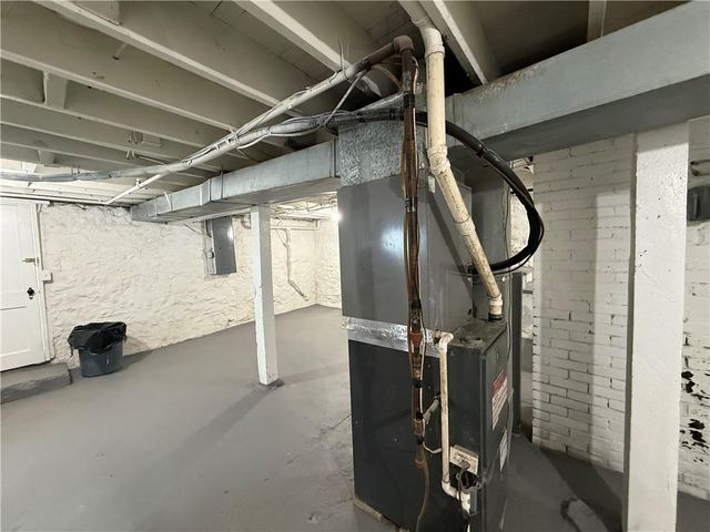 219 N 12th Street, Atchison, KS 66002