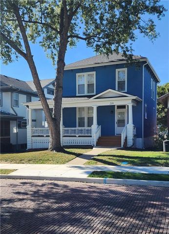 219 N 12th Street, Atchison, KS 66002