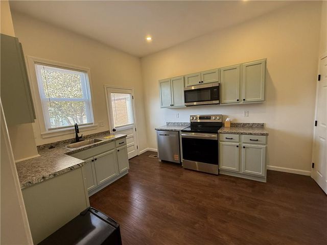 219 N 12th Street, Atchison, KS 66002