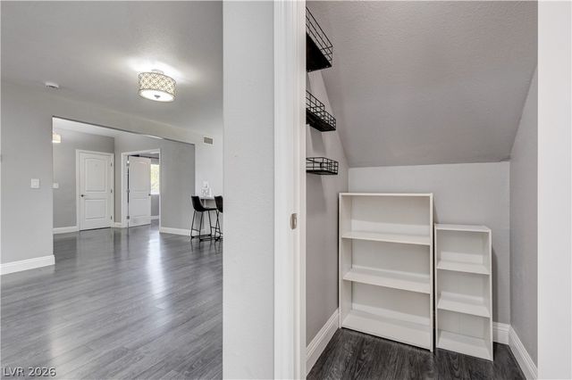 4377 Hallendale Drive, Las Vegas, NV 89147