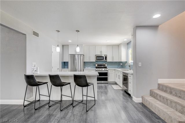 4377 Hallendale Drive, Las Vegas, NV 89147