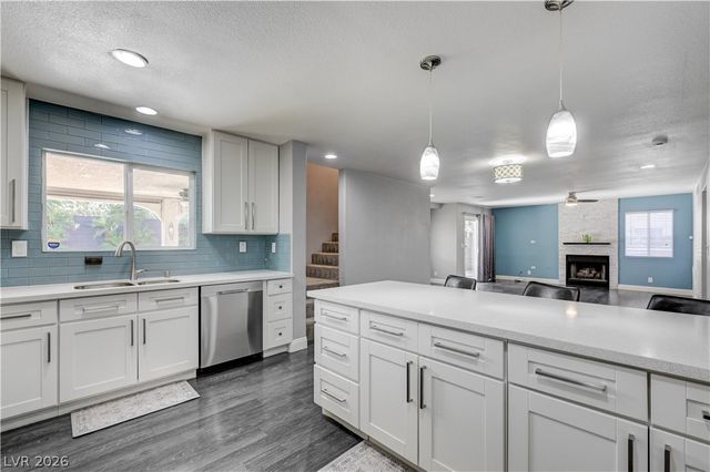 4377 Hallendale Drive, Las Vegas, NV 89147