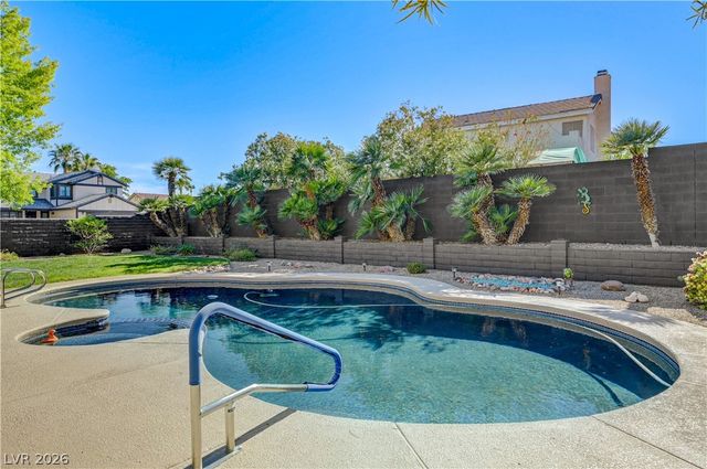 4377 Hallendale Drive, Las Vegas, NV 89147